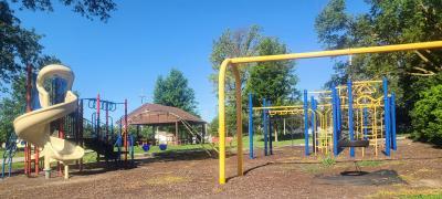 Roszell-Exmark Park Playground equipment